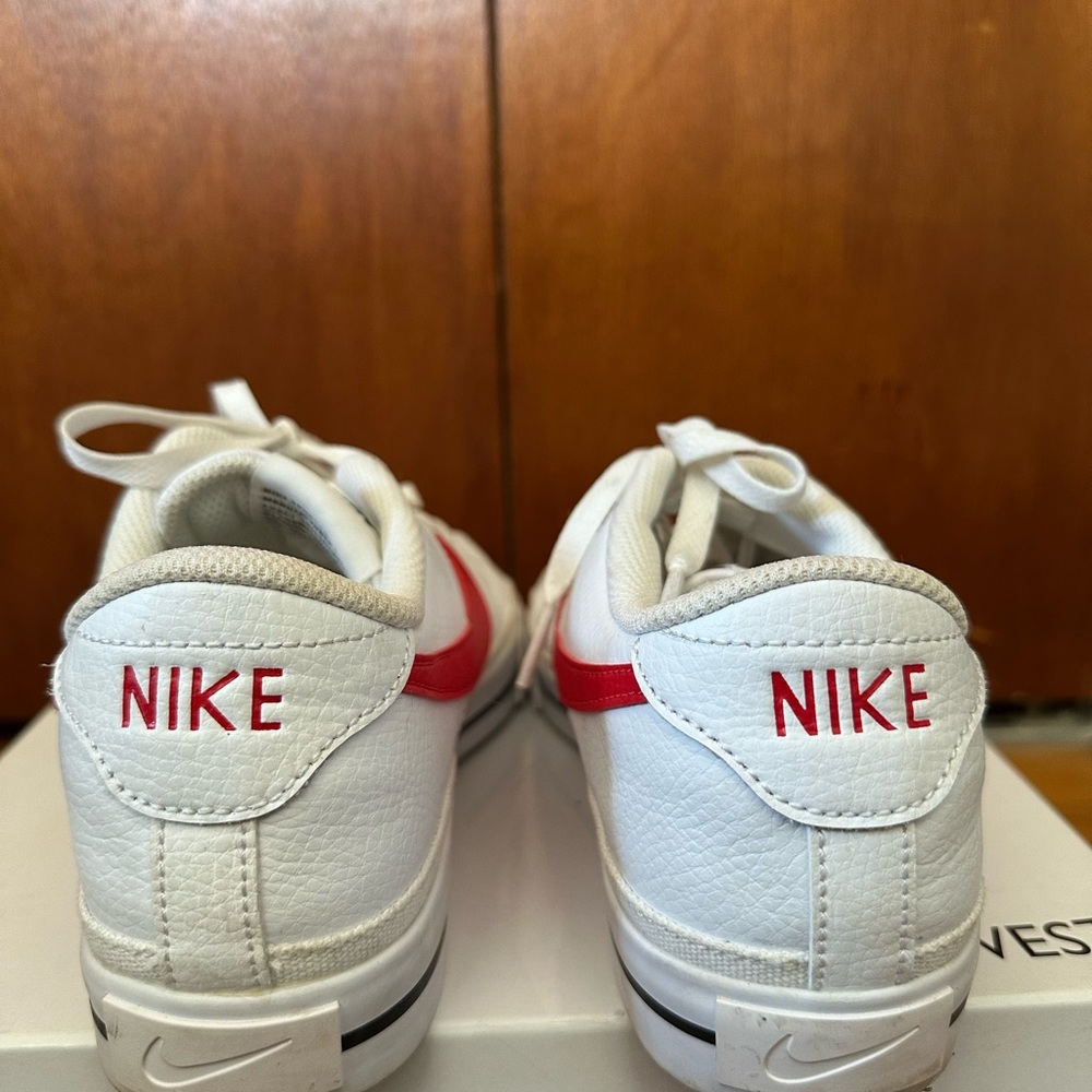 Nike Classic White and Red Sneakers - Picture 3 of 5